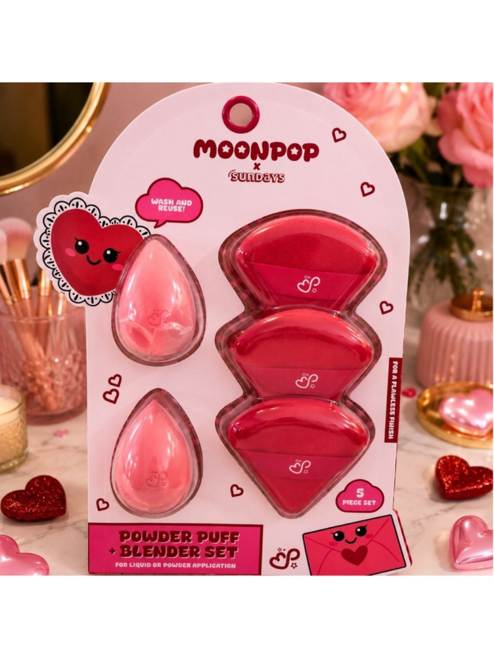 Moonpop x Sundays 5 Piece Powder Puff & Makeup Blender Set NIP